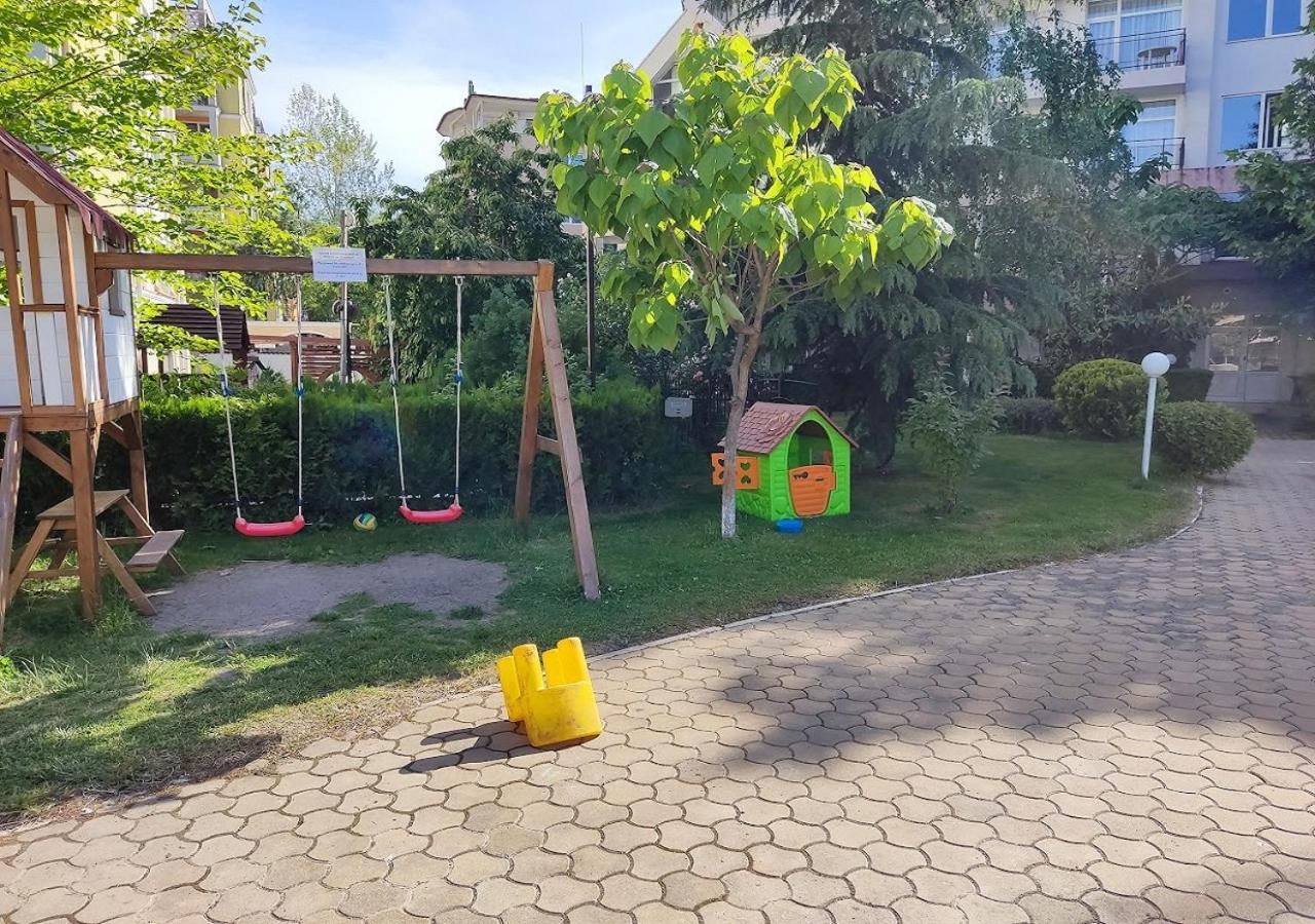 Dean'S Cozy 2 Bed Apart At Sunny Beach Resort Zewnętrze zdjęcie